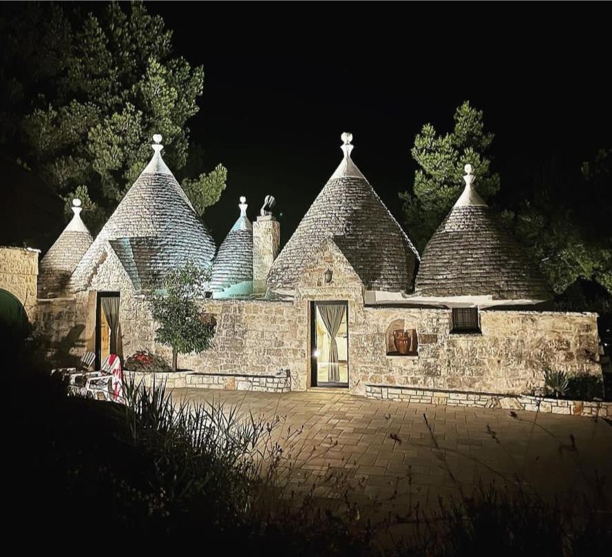 Trullo Bosco Libero Ostuni Villa Kültér fotó